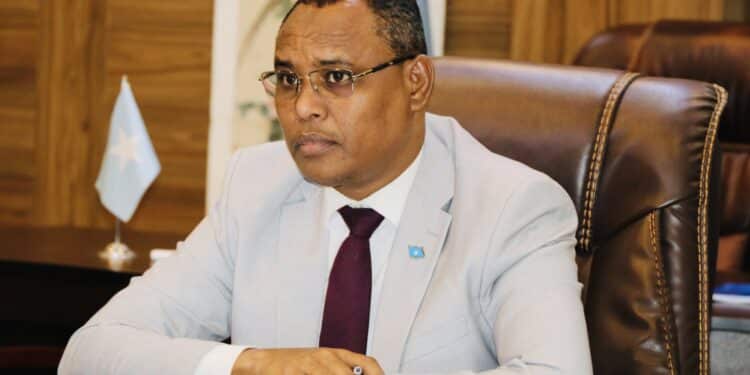 Government nepotism unveiled: Minister’s shameful admission of family hiring sparks outrage