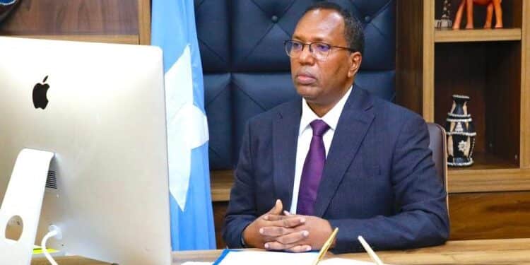 Somali Minister of Finance reverses suspensions of officials in stunning U-turn