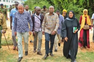 Al-Shabaab militants in Lamu killed one person, destroyed homes