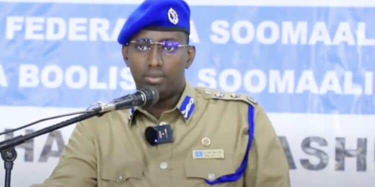 Banadir Police Chief orders arresting presidential and police critics