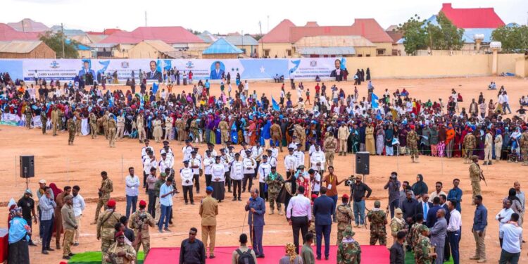 The reception for President Hassan Sheikh Mohamud on the bare ground of the Abdullahi Issa stadium in Baraxleey, south Galkayo