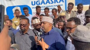 Hawadle elders and politicians gathered in Beledweyne beneath a banner for Ugaas Yusuf Ugaas Hassan as the clan sets out its position on the Hirshabelle election