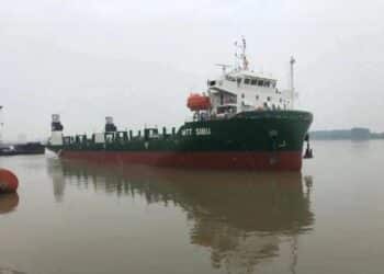 The Sibu 1, the Eritrean-flagged tanker Puntland's maritime police freed from pirates off the Mudug coast after five weeks in captivity