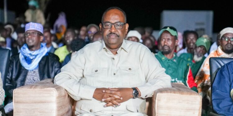 President Said Abdullahi Deni seated before the crowd in Xaafuun on 9 September 2026, where he said Puntland will fight the pirates the way it fought Daesh