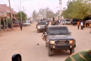 File photograph of NISA pickups driving through Beled Hawo, the Gedo border town whose commissioner says federal-led forces have set out toward it from Luuq and Doolow