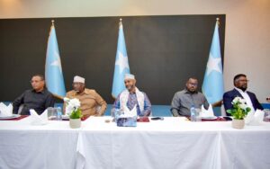 Head table at the Mogadishu dinner for South West State's federal lawmakers on 18 October, where the Speaker raised Nairobi and the peacekeepers